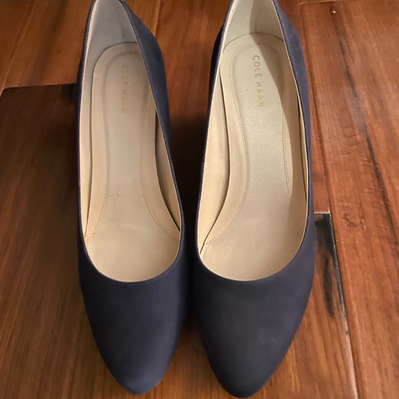 Cole Haan Blue Heels Elegant Minimalist Design - Picture 1 of 3